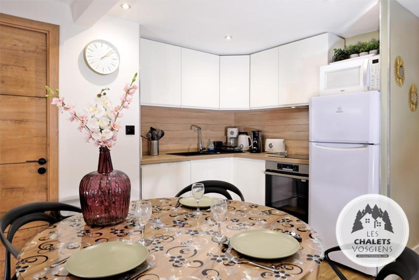 Le Briand Appartement 4Etoiles Nancy Thermal Cosy Avec Terrasse Wifi Exterior foto
